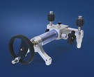 The 7195 benchtop pressure pump is a dual pressure source for hydraulic pressure applications. It is simple operation and achieves high pressure smoothly and easily. For media it uses oil or deionized water, and provides 90% vacuum and positive pressure 600bar (8700psi).