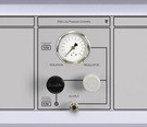 The 7084 is a line pressure controller module used to provide adjustable regulated pressure for connection bench modules and external pressure devices. It is particularly suitable for use with the 7038 and 7065 pressure indicator modules. Incoming pneumatic line pressure is connected via the rear of the console, with output via the front panel port.