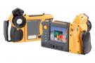With a 180° articulating lens and a resolution of 320x240, view and diagnose images in every situation with the Ti55FT infrared camera.