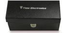 The 9026 is a leatherette carry case for decade boxes 1040,
1041, 1051, 1070 and 1071. It provides added protection in
storage or transport.